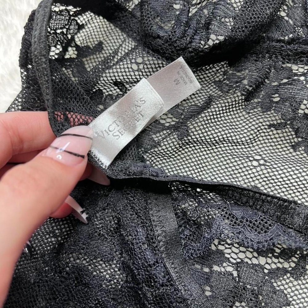 Victoria’s Secret chemise negligee! - Picture 4 of 4